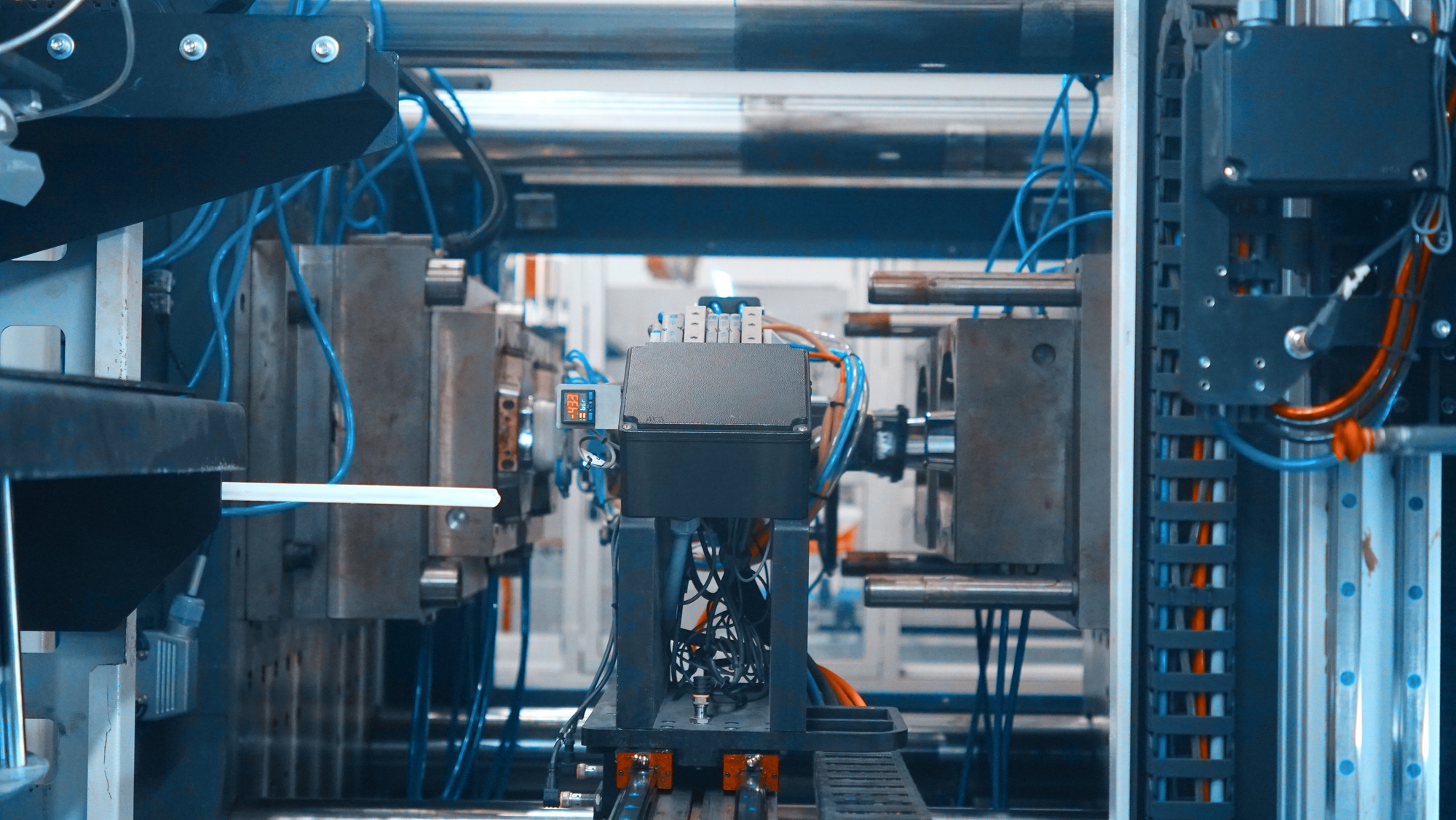Plastic Molding Machine