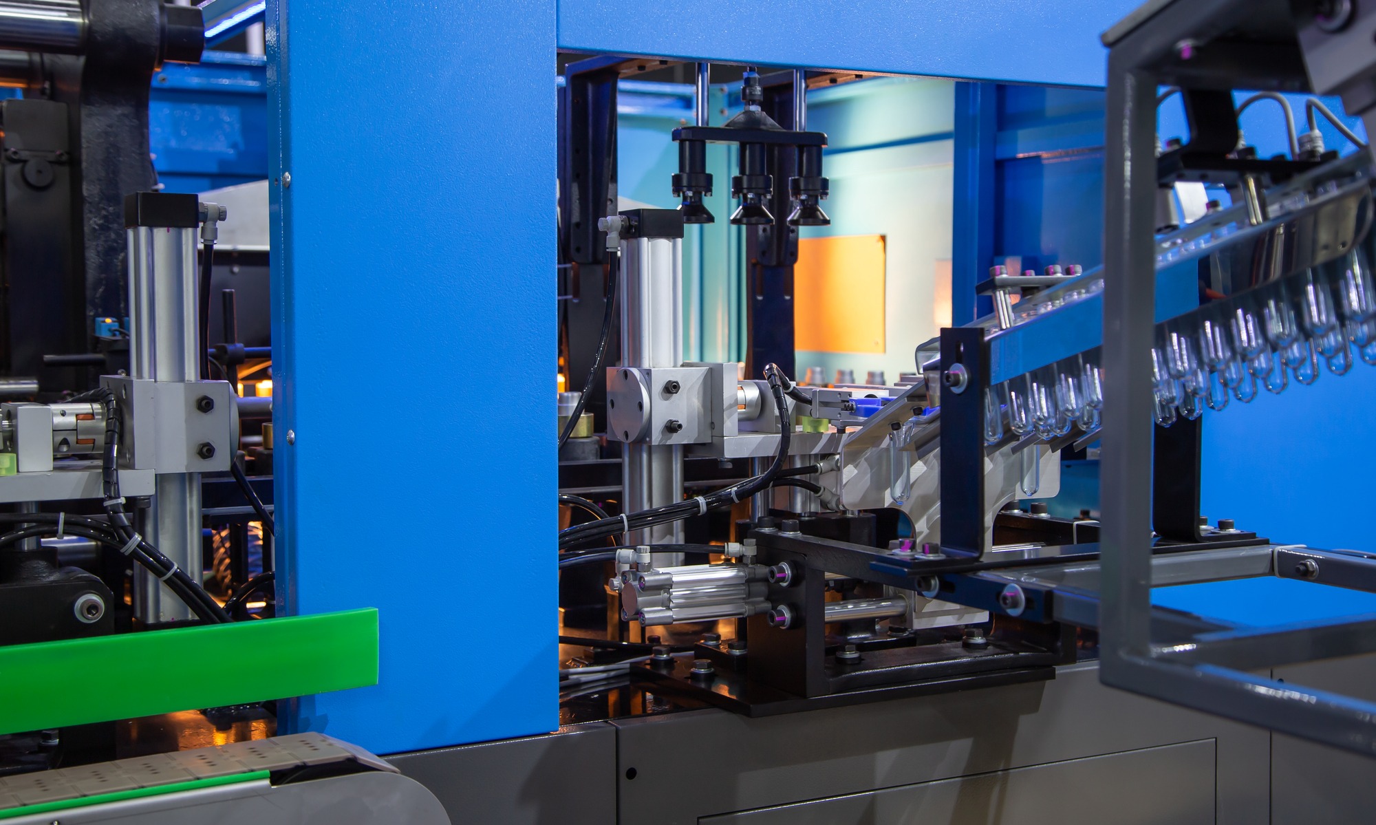 Plastic Bottle Blowing Machine